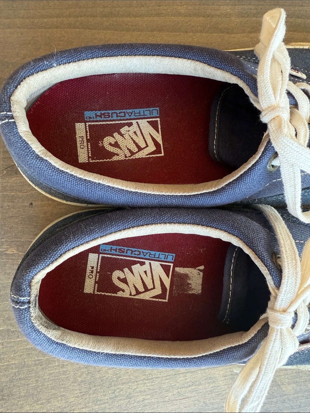 Vans Navy Classic Ultra Cush Sneakers size 10.5 - Picture 5 of 6